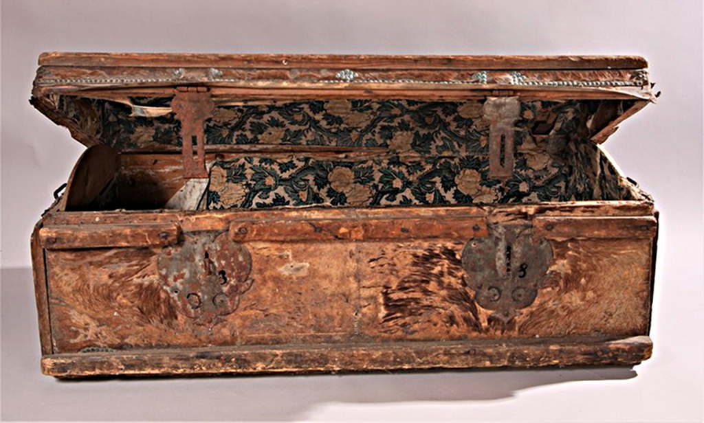 Strongbox photo